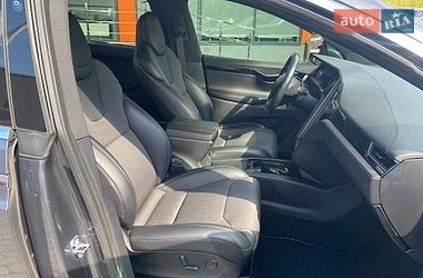 Позашляховик / Кросовер Tesla Model X 2018 в Львові