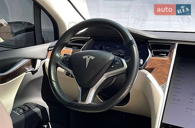 Внедорожник / Кроссовер Tesla Model X 2018 в Киеве