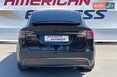 Внедорожник / Кроссовер Tesla Model X 2018 в Киеве
