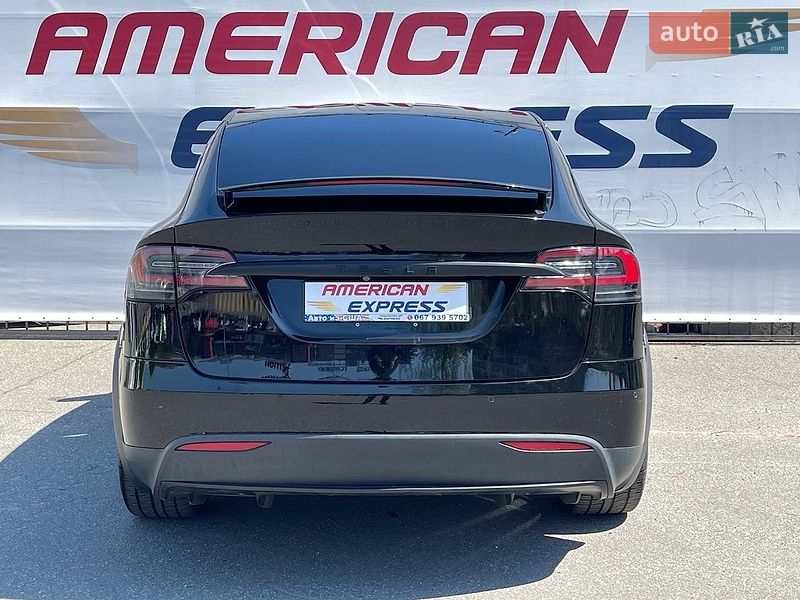 Внедорожник / Кроссовер Tesla Model X 2018 в Киеве