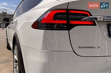 Внедорожник / Кроссовер Tesla Model X 2017 в Киеве