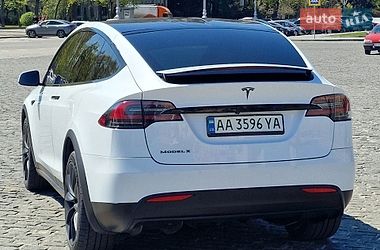 Позашляховик / Кросовер Tesla Model X 2018 в Харкові