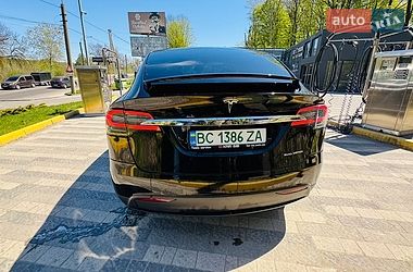 Внедорожник / Кроссовер Tesla Model X 2019 в Львове