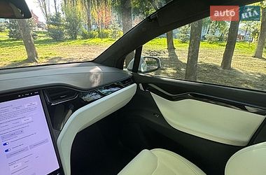 Внедорожник / Кроссовер Tesla Model X 2020 в Киеве
