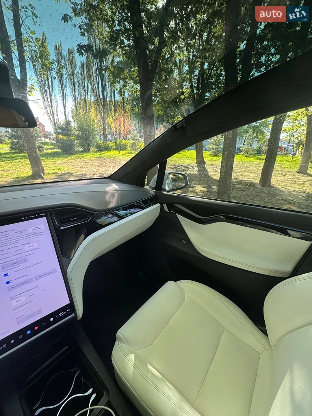 2020 Tesla Model X - мініатюра 16
