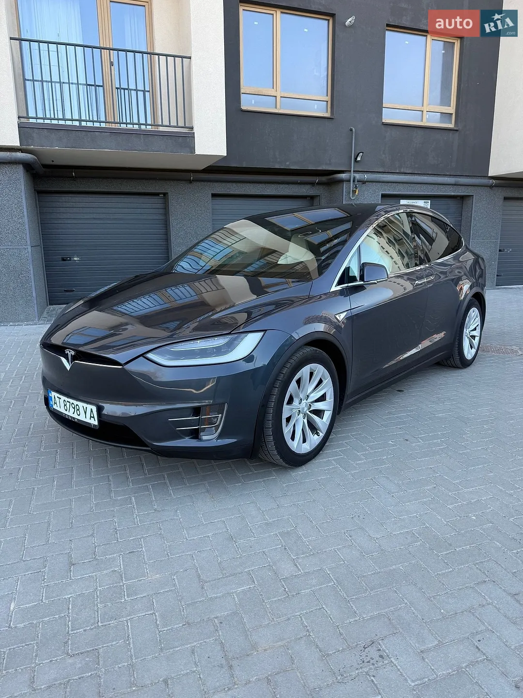 2016 Tesla Model X - мініатюра 3