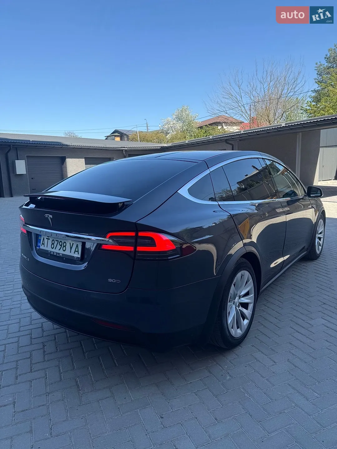 2016 Tesla Model X - мініатюра 10
