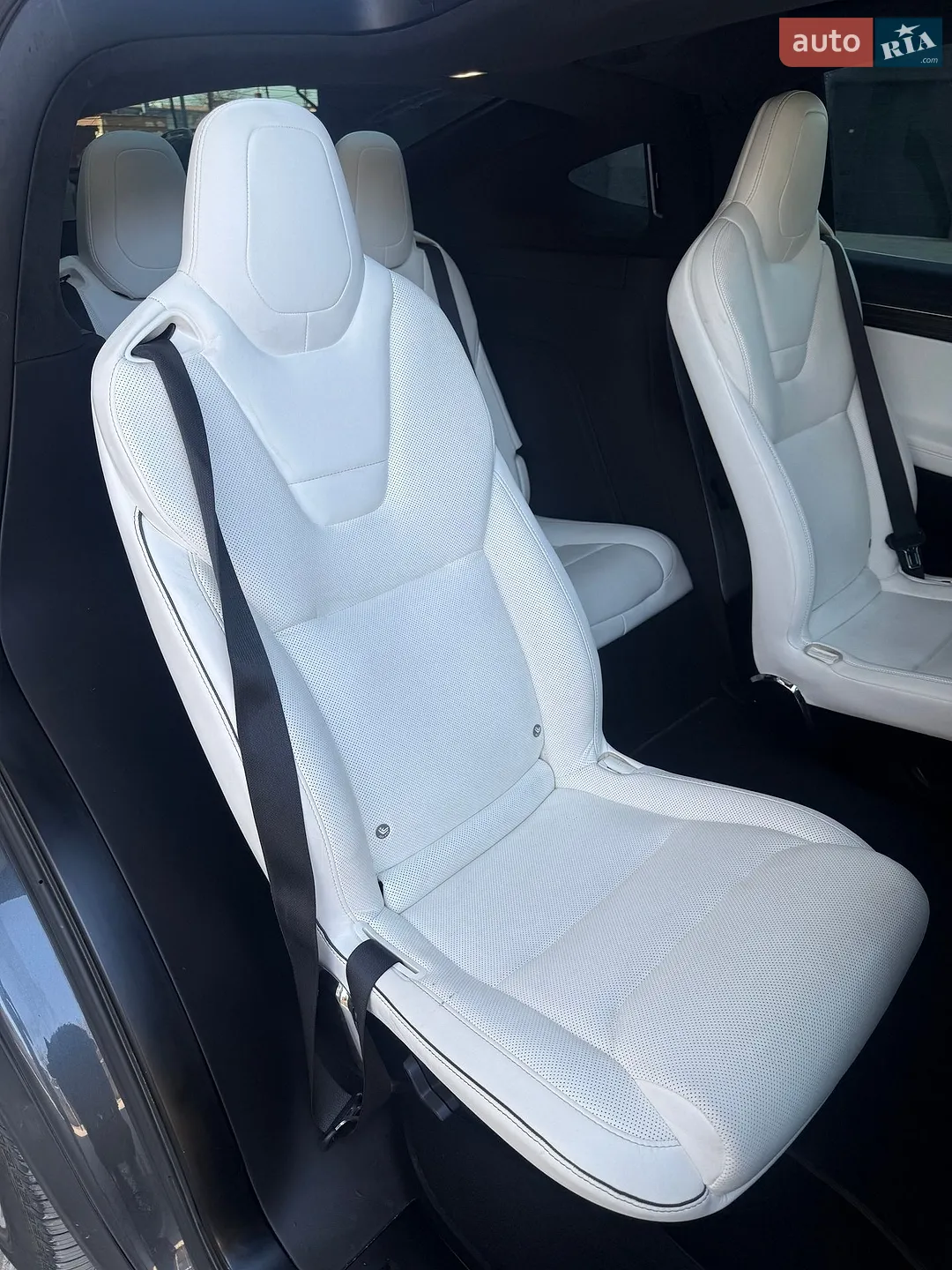 2016 Tesla Model X - мініатюра 14