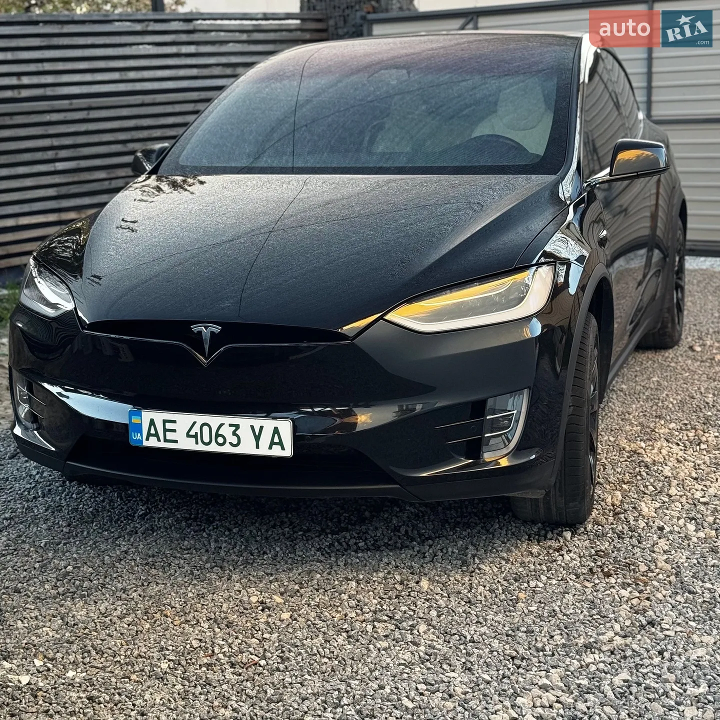 2017 Tesla Model X - мініатюра 3