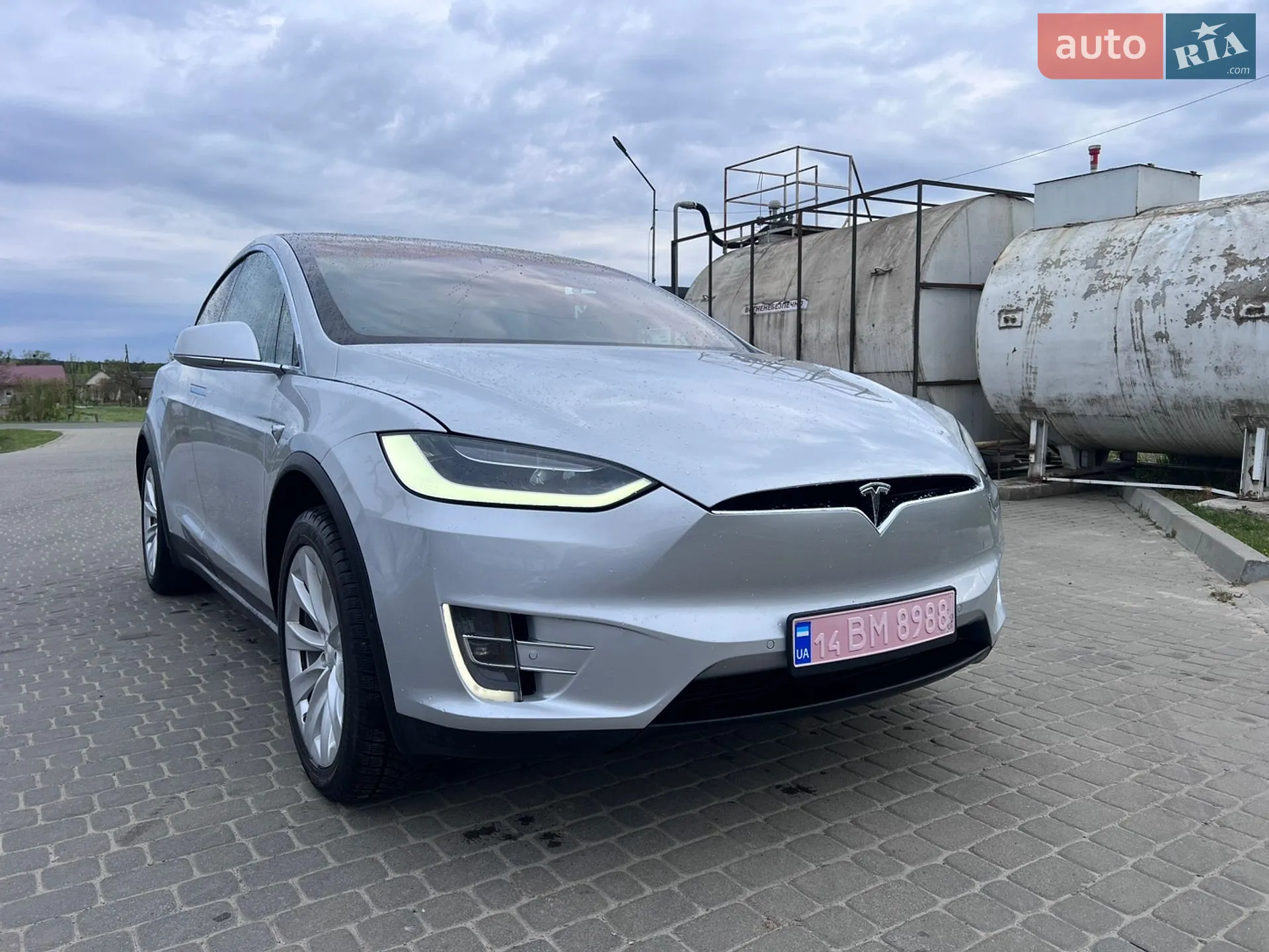 2017 Tesla Model X - фото 1