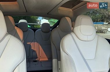Внедорожник / Кроссовер Tesla Model X 2018 в Киеве