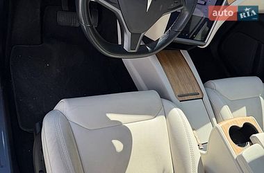 Внедорожник / Кроссовер Tesla Model X 2018 в Киеве