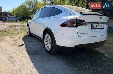 Внедорожник / Кроссовер Tesla Model X 2018 в Киеве