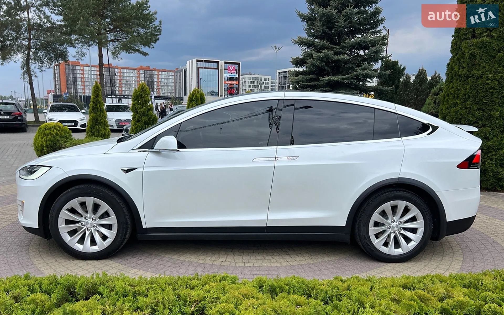 2020 Tesla Model X - мініатюра 4