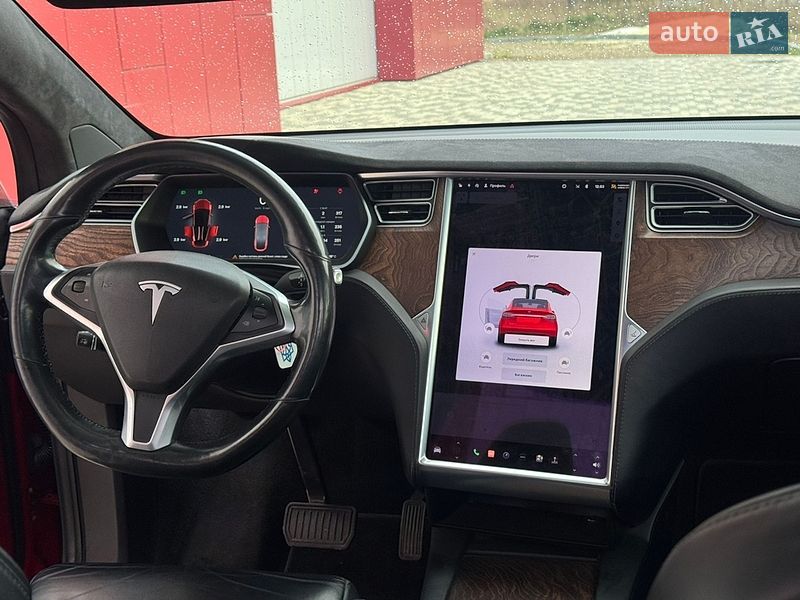 Внедорожник / Кроссовер Tesla Model X 2017 в Львове