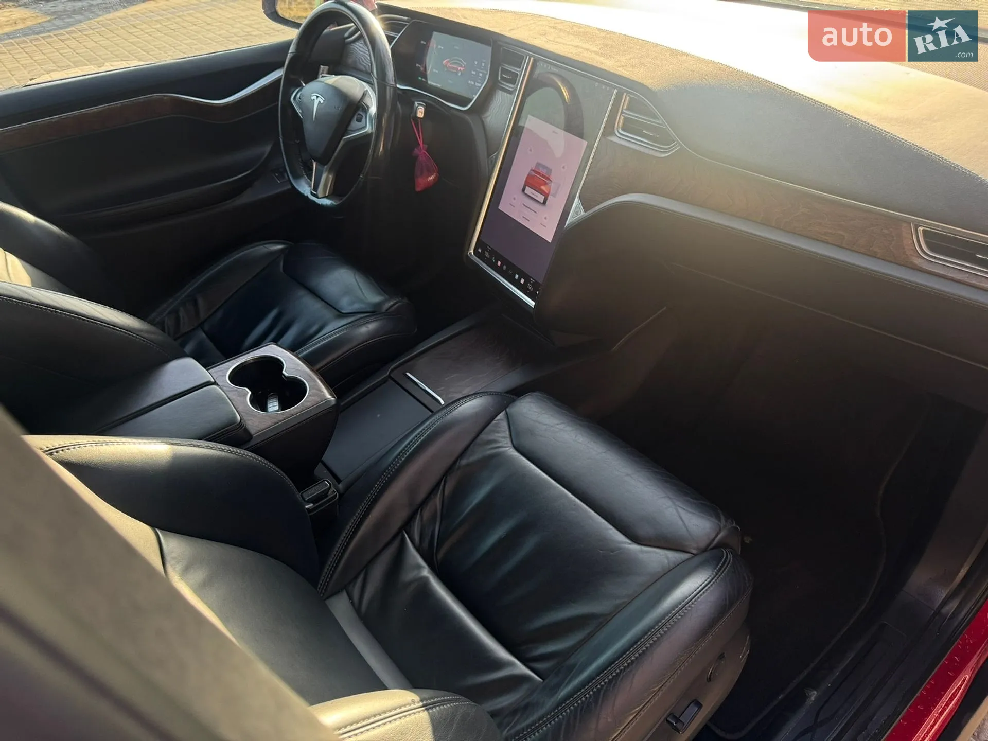 2017 Tesla Model X - мініатюра 17