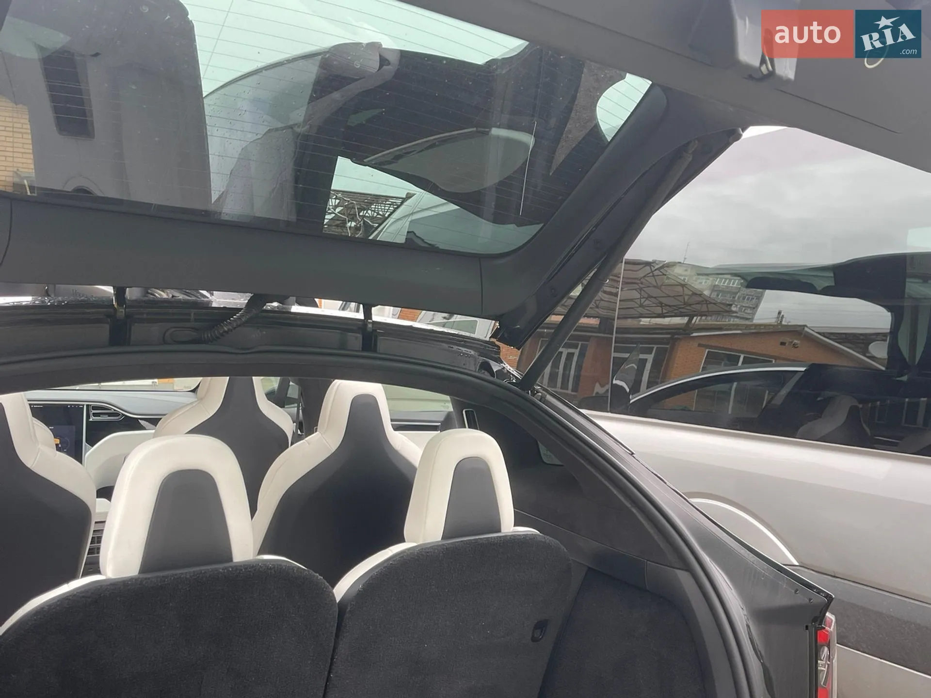 2017 Tesla Model X - мініатюра 15