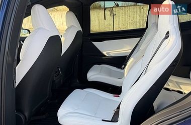 Позашляховик / Кросовер Tesla Model X 2019 в Києві