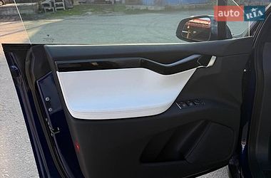 Позашляховик / Кросовер Tesla Model X 2019 в Києві