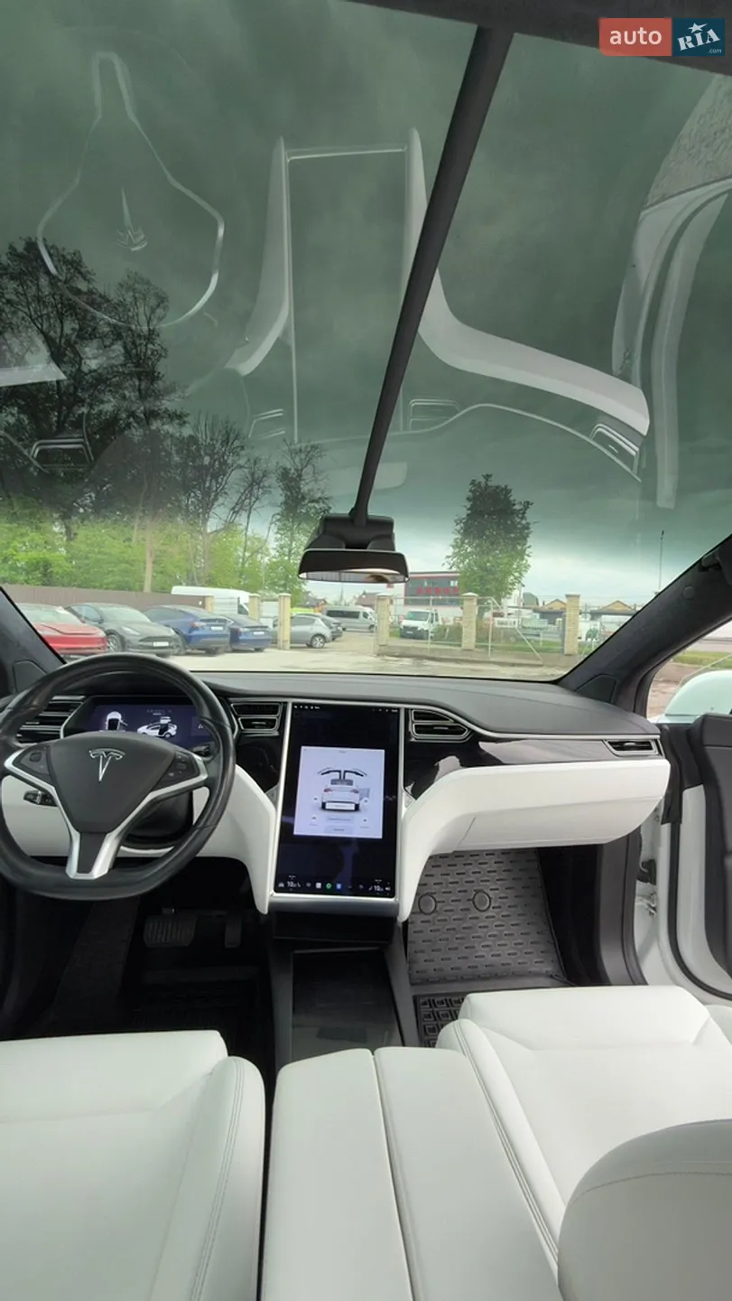 2017 Tesla Model X - мініатюра 38