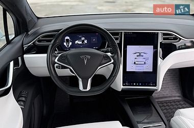 Внедорожник / Кроссовер Tesla Model X 2017 в Виннице