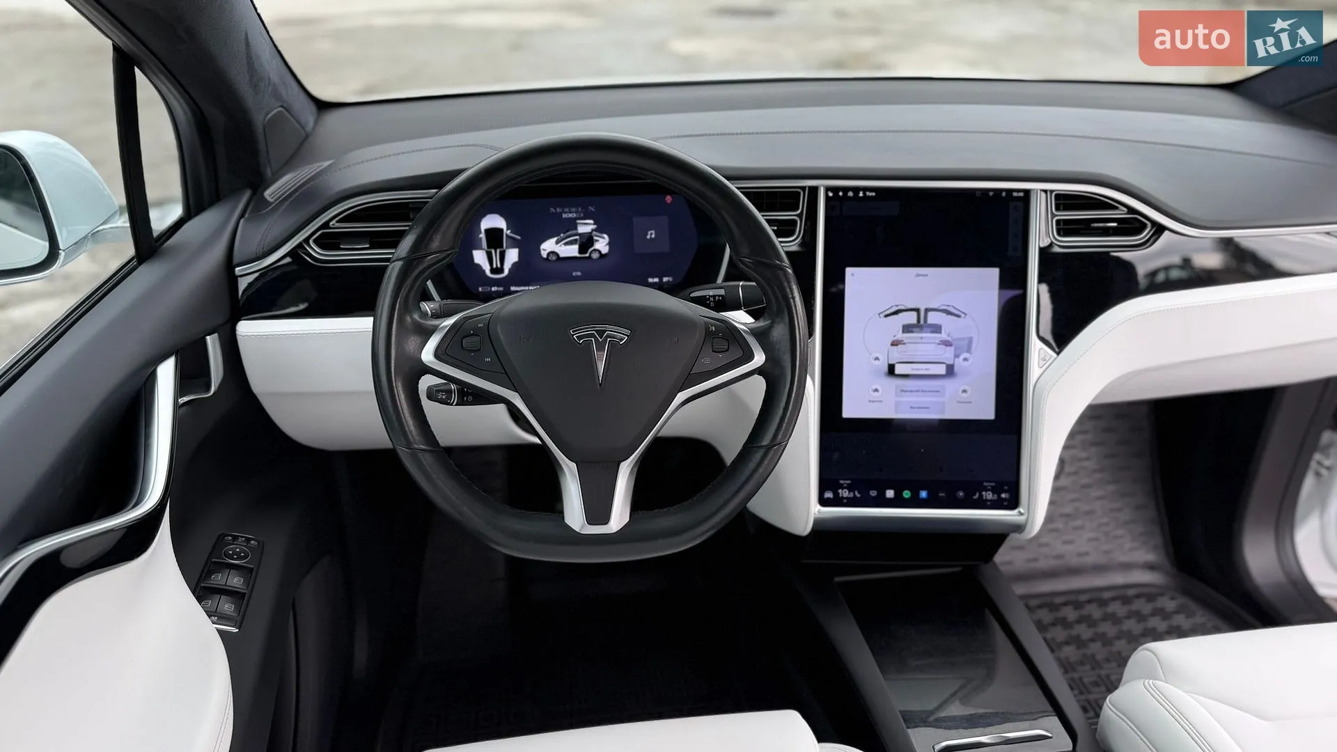 2017 Tesla Model X - мініатюра 41