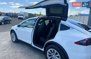 Внедорожник / Кроссовер Tesla Model X 2020 в Луцке
