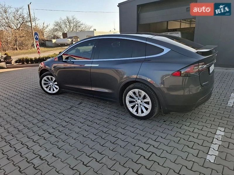 Внедорожник / Кроссовер Tesla Model X 2017 в Жмеринке