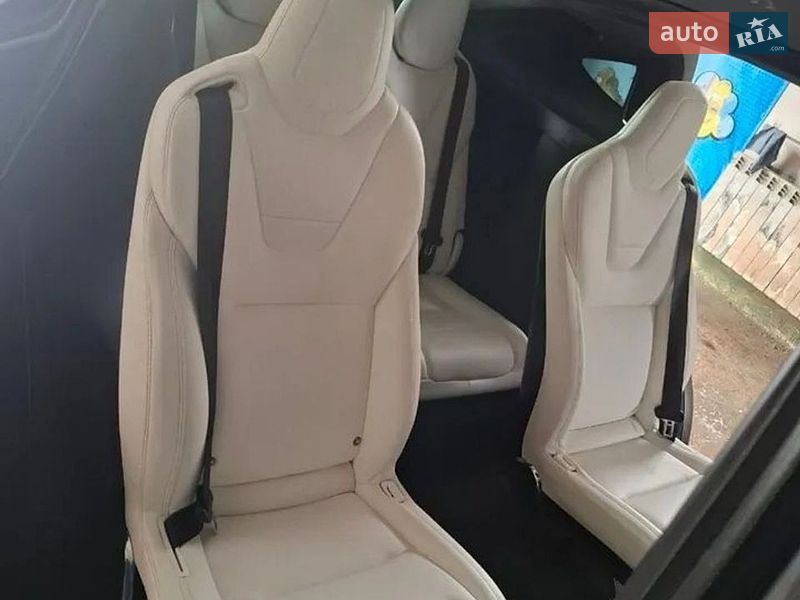 Внедорожник / Кроссовер Tesla Model X 2017 в Жмеринке
