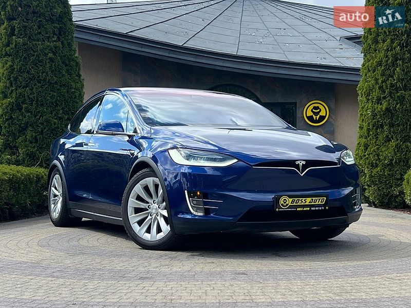 Внедорожник / Кроссовер Tesla Model X 2019 в Львове