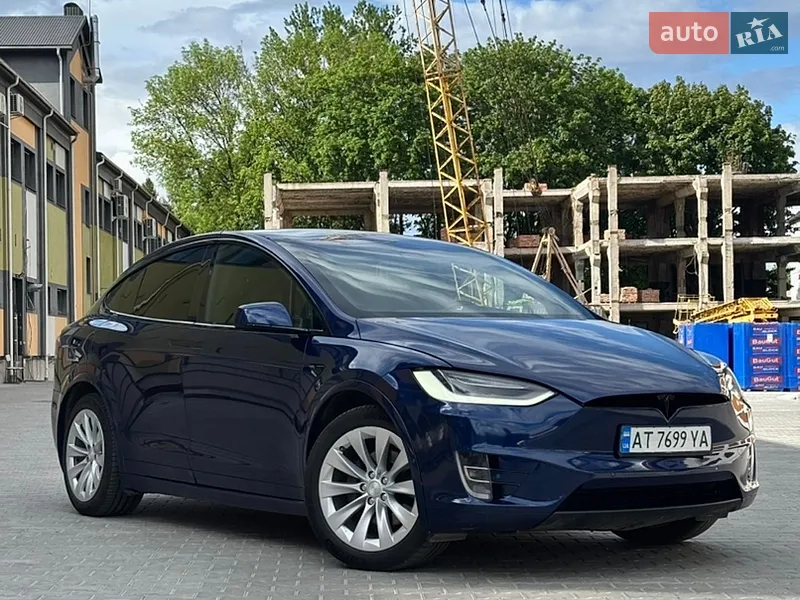 Tesla Model X