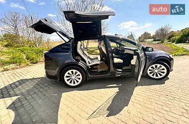 Позашляховик / Кросовер Tesla Model X 2022 в Рівному