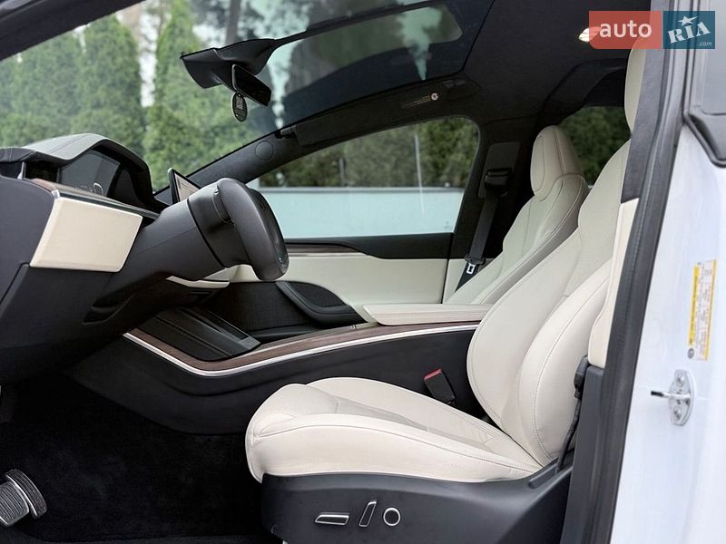 Внедорожник / Кроссовер Tesla Model X 2022 в Киеве