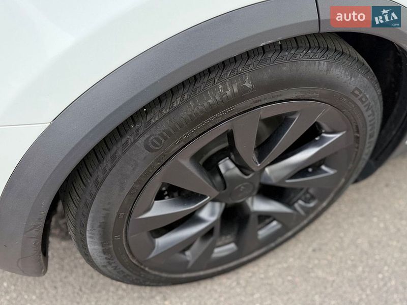Внедорожник / Кроссовер Tesla Model X 2022 в Киеве