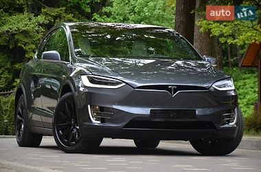 Внедорожник / Кроссовер Tesla Model X 2017 в Трускавце