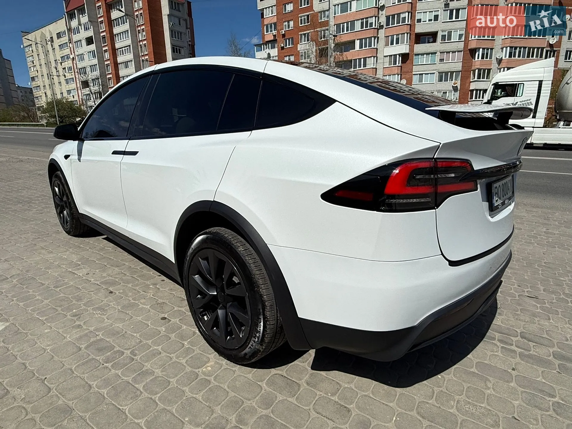 2023 Tesla Model X - мініатюра 17
