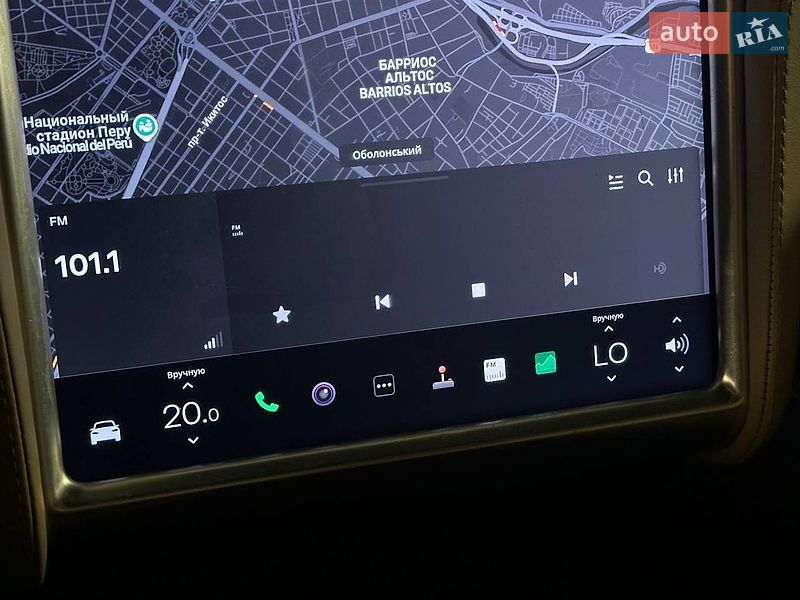 Внедорожник / Кроссовер Tesla Model X 2017 в Киеве