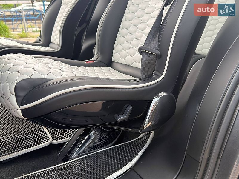 Позашляховик / Кросовер Tesla Model X 2020 в Києві