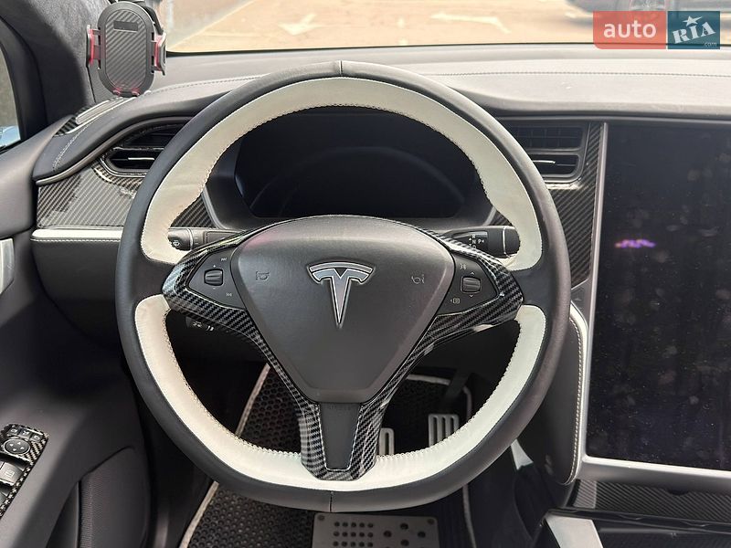 Позашляховик / Кросовер Tesla Model X 2020 в Києві