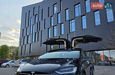 Внедорожник / Кроссовер Tesla Model X 2018 в Ровно