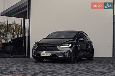 Позашляховик / Кросовер Tesla Model X 2018 в Києві