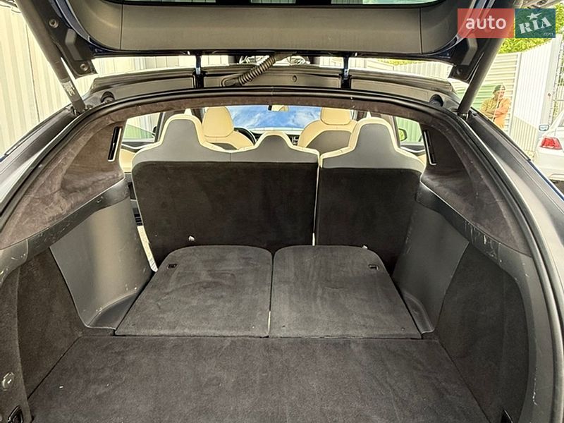 Внедорожник / Кроссовер Tesla Model X 2020 в Киеве фото 7 Внедорожник / Кроссовер Tesla Model X 2020 в Киеве