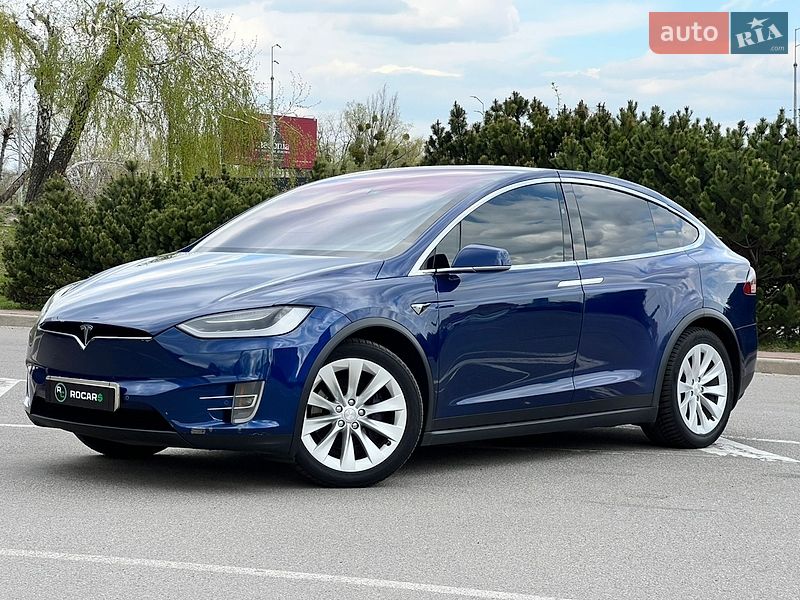 Позашляховик / Кросовер Tesla Model X 2018 в Києві