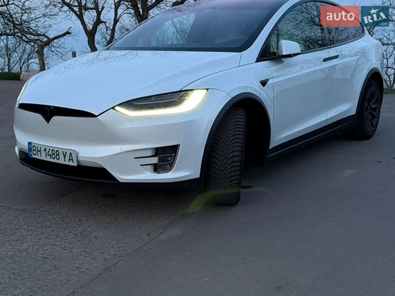 Внедорожник / Кроссовер Tesla Model X 2020 в Одессе