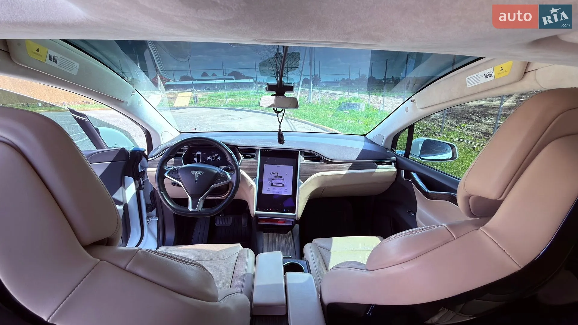 2016 Tesla Model X - мініатюра 16
