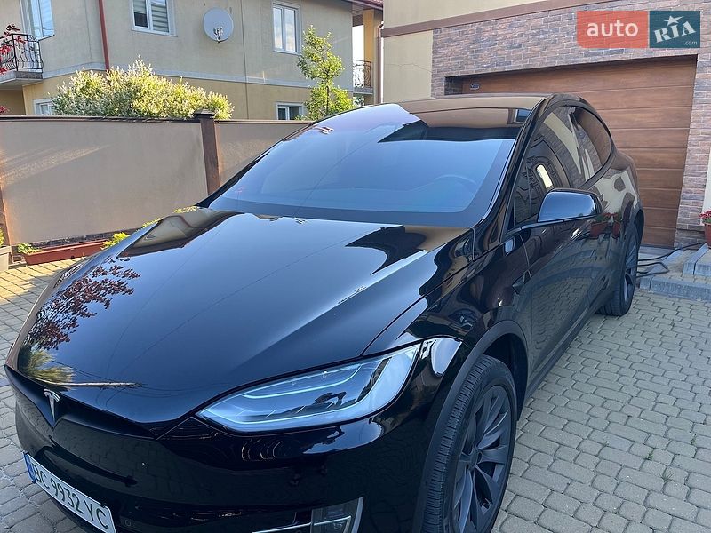 Внедорожник / Кроссовер Tesla Model X 2017 в Львове фото 29 Внедорожник / Кроссовер Tesla Model X 2017 в Львове