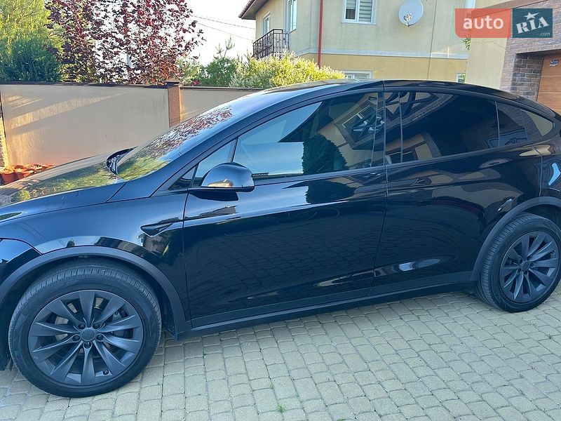 Внедорожник / Кроссовер Tesla Model X 2017 в Львове фото 31 Внедорожник / Кроссовер Tesla Model X 2017 в Львове