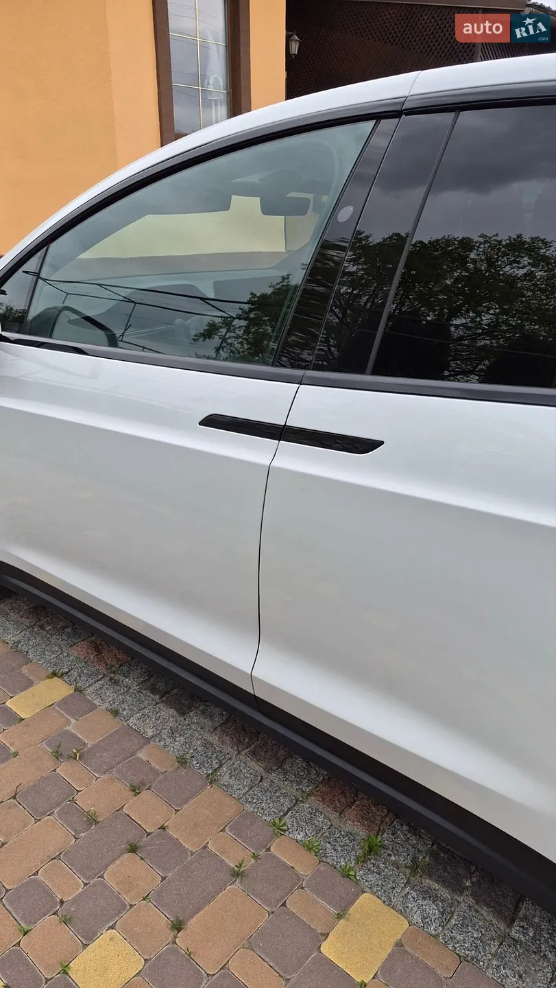 2022 Tesla Model X - мініатюра 9