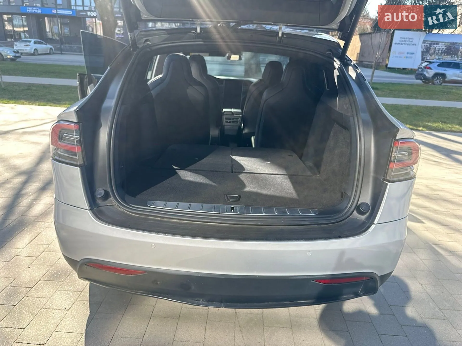 2018 Tesla Model X - мініатюра 4