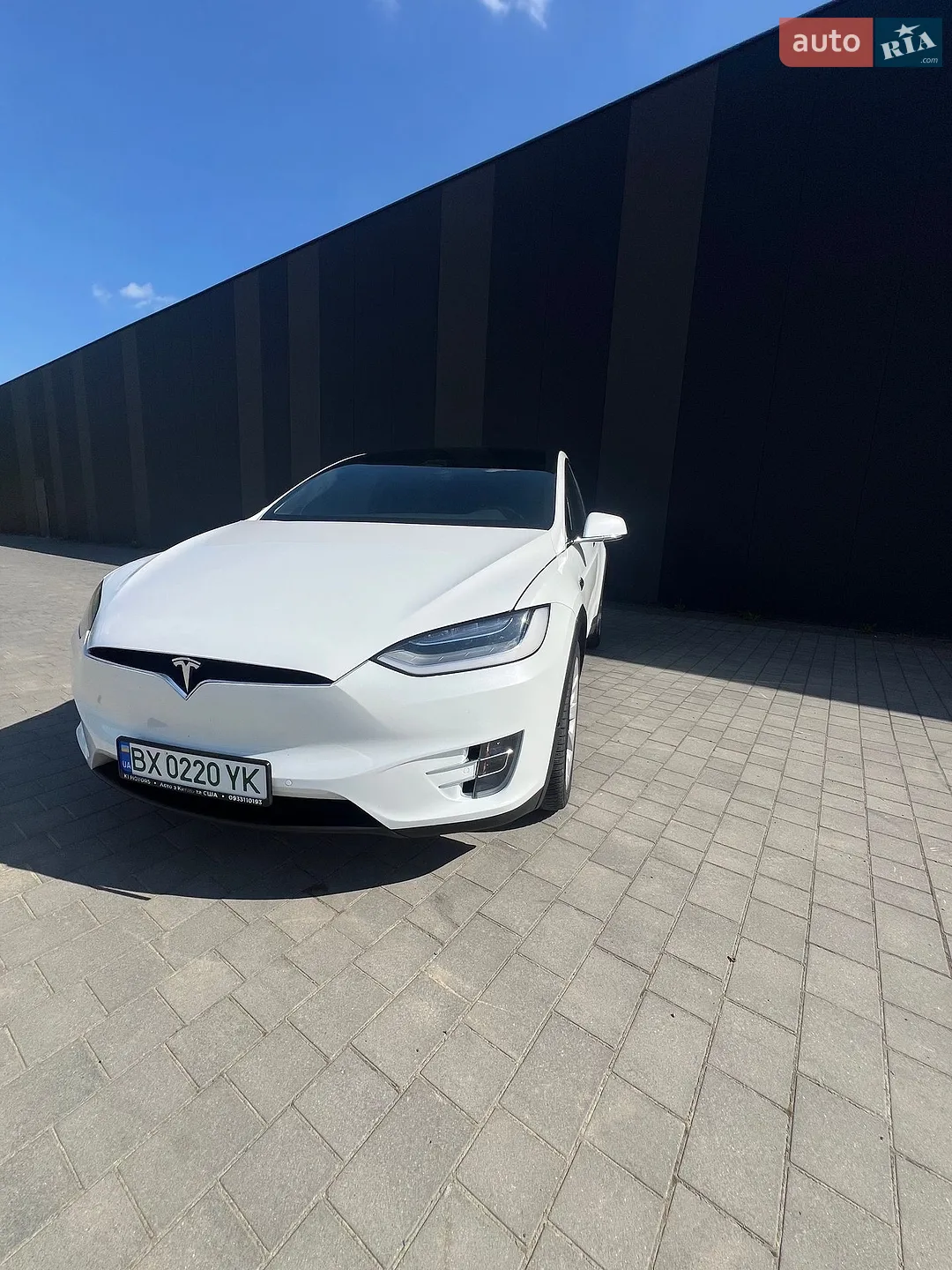 2020 Tesla Model X - мініатюра 14
